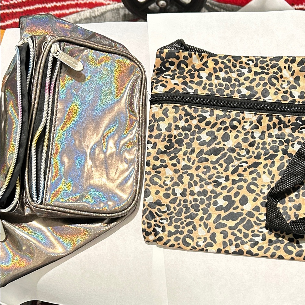2 purses : crossbody & Fannypack. GUC